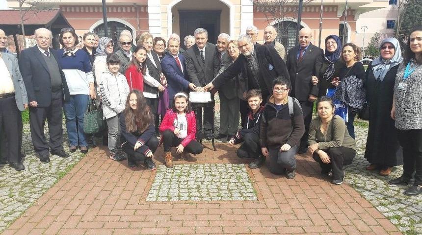 &Ccedil;ocuk Meclisi &Uuml;yeleri, Yaşlıları Unutmadı