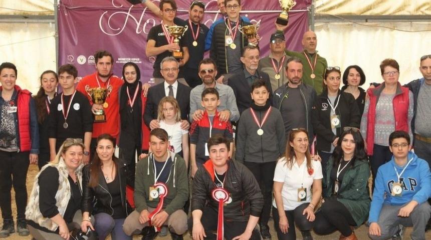 Mehmet&ccedil;ik Kupası&rsquo;nda &Ouml;d&uuml;ller Verildi