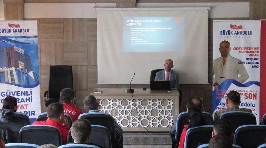 Spor Yaralanmaları Semineri