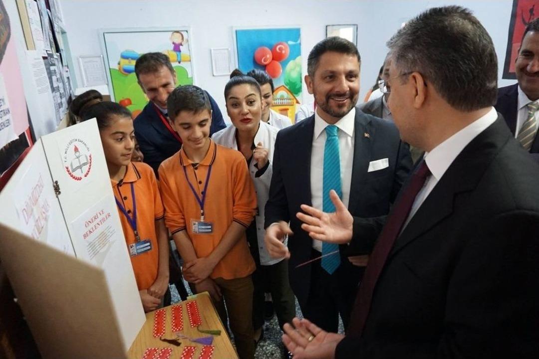 Sivrihisar&rsquo;da Bilim Fuarları&rsquo;nın A&ccedil;ılışı Yapıldı