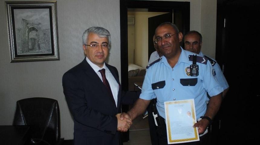 Manavgat&rsquo;ta Polis Ve Jandarma&rsquo;ya Teşekk&uuml;r Belgesi