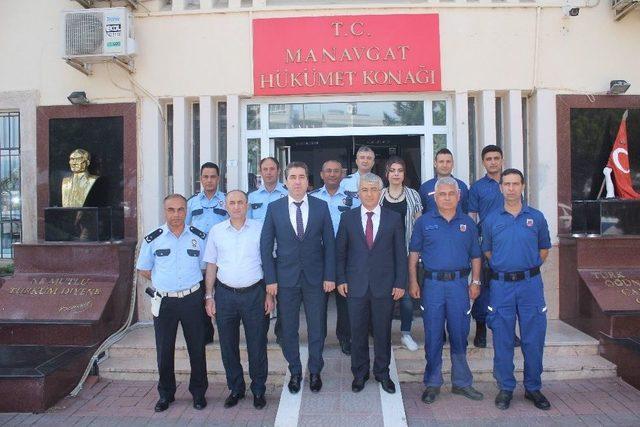 Manavgat’ta Polis Ve Jandarma’ya Teşekkür Belgesi