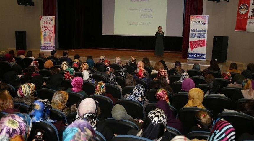 Kocaeli İl M&uuml;ft&uuml; Yardımcısı, Aile Okulu&rsquo;na Konuk Oldu