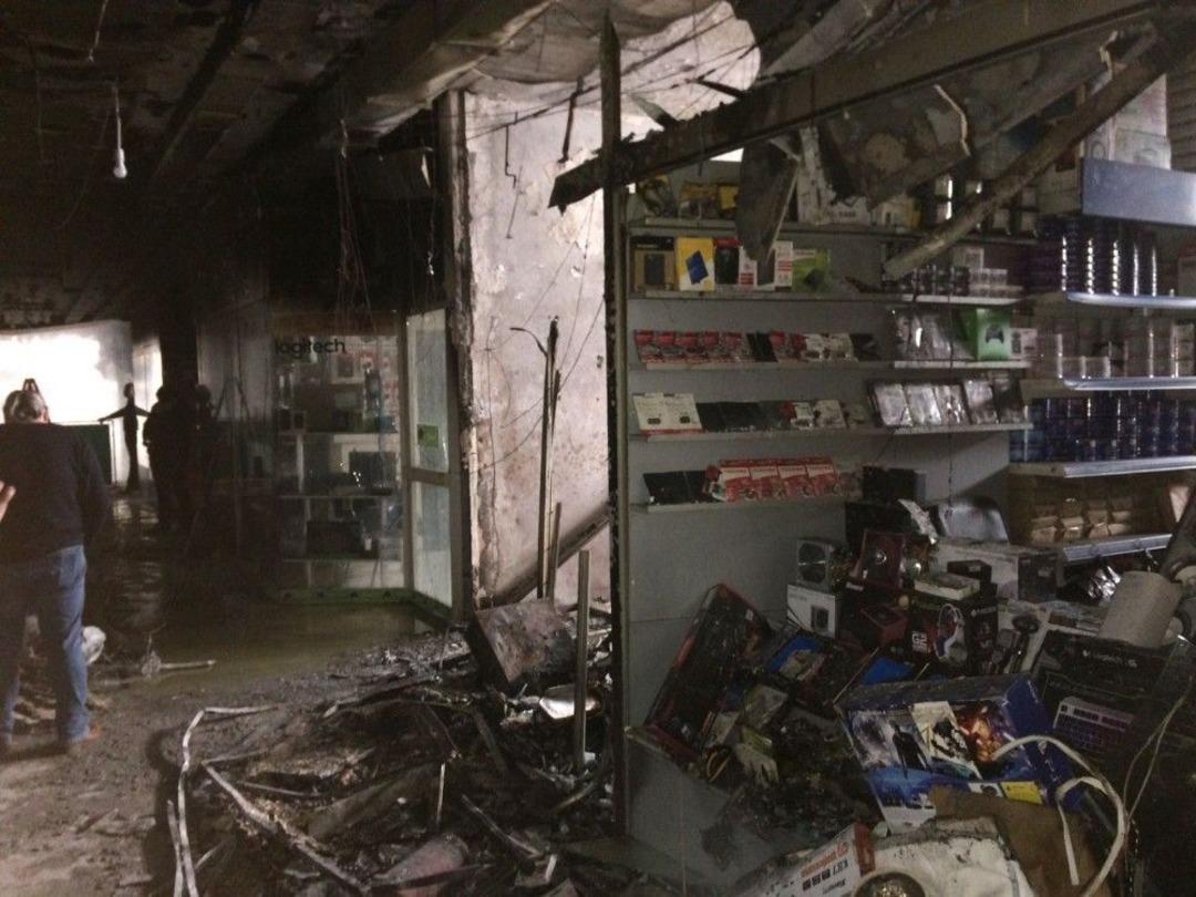 A&ccedil;ık Bırakılan Bilgisayarlar Y&uuml;z&uuml;nden &Ccedil;ıkan Yangında 300 Bin Liralık Zarar