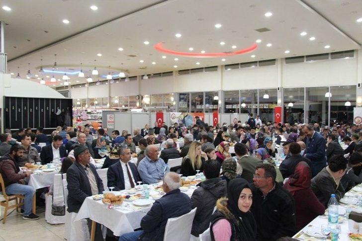 Başkan Tutal, Şehit Ve Gazilerle Bir Araya Geldi G3