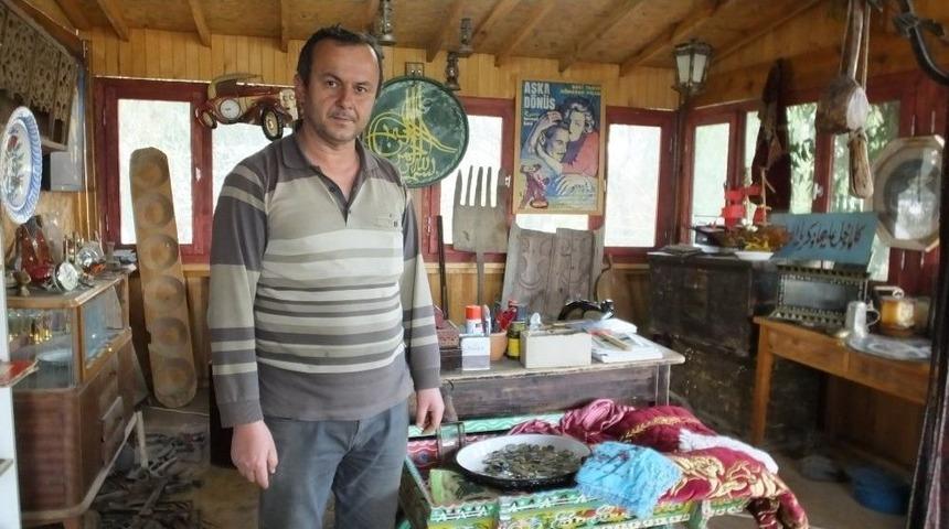 Eski Eşyalar Burhaniyeli &Ccedil;ift&ccedil;iye Ge&ccedil;im Kaynağı Oldu