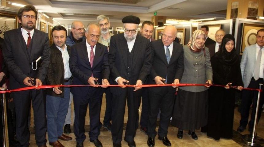 Çelebi Hoca Ve Talebeleri Hüsn- İ Hat Sergisine Üniversite Öğrencilerinden Büyük İlgi