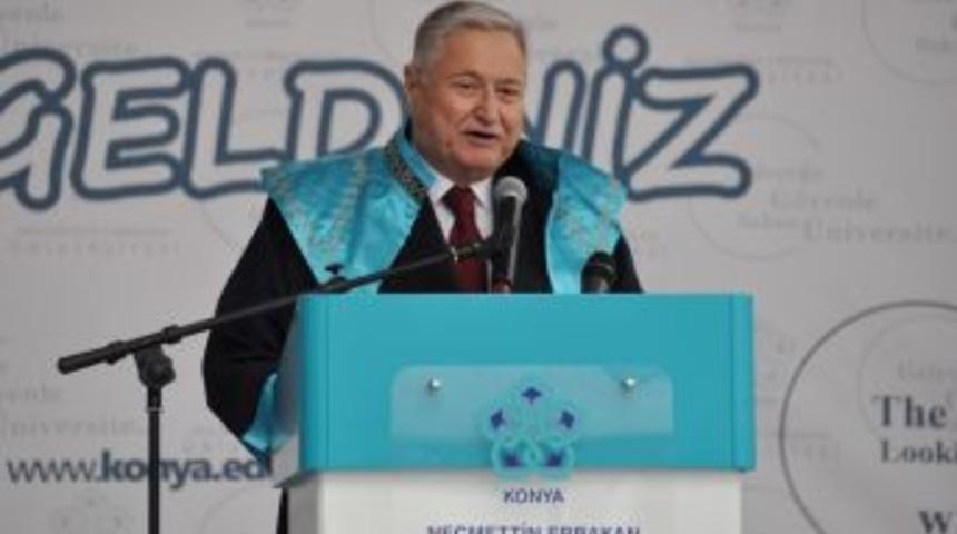 Ne&uuml; Rekt&ouml;r&uuml; Şeker&rsquo;den Hasan Celal G&uuml;zel&rsquo;in Vefatıyla İlgili Taziye Mesajı