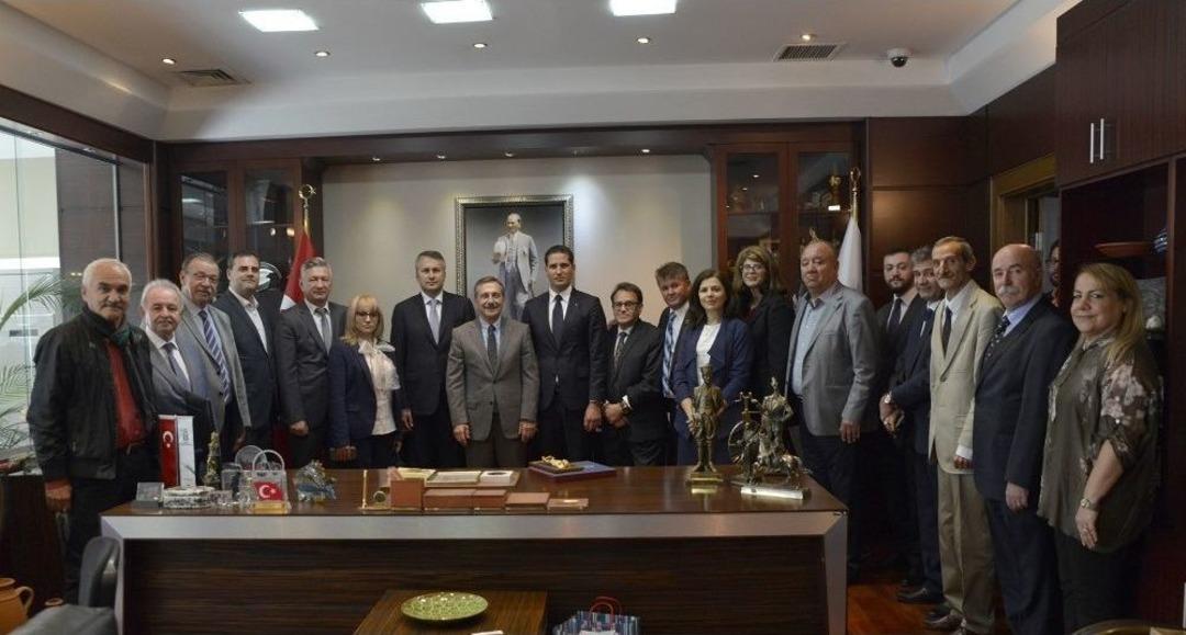 K&ouml;stence Heyeti Tepebaşı&rsquo;nda