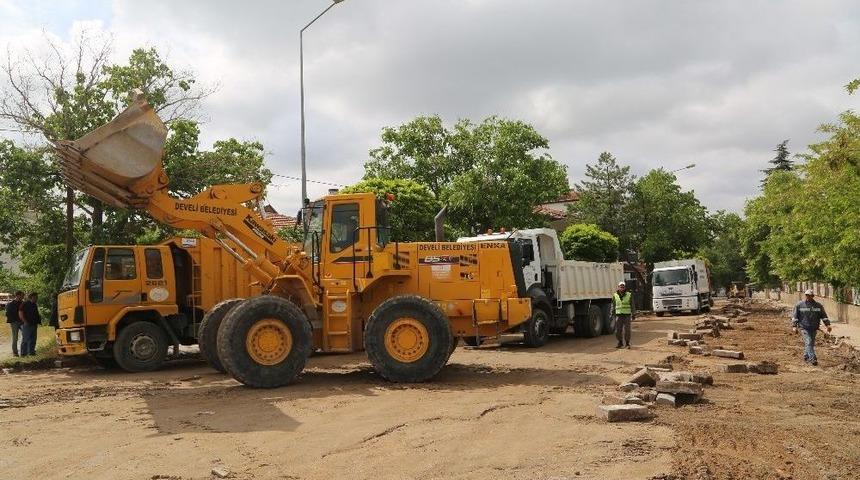 Develi&rsquo;de Desenli Parke &Ccedil;alışmaları İ&ccedil;in Hazırlıklar Devam Ediyor