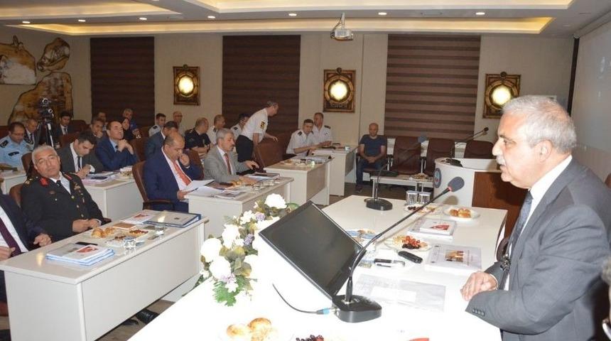 Manisa&rsquo;da Se&ccedil;imlerde 3 Bin 500 Kolluk Kuvveti G&ouml;rev Yapacak