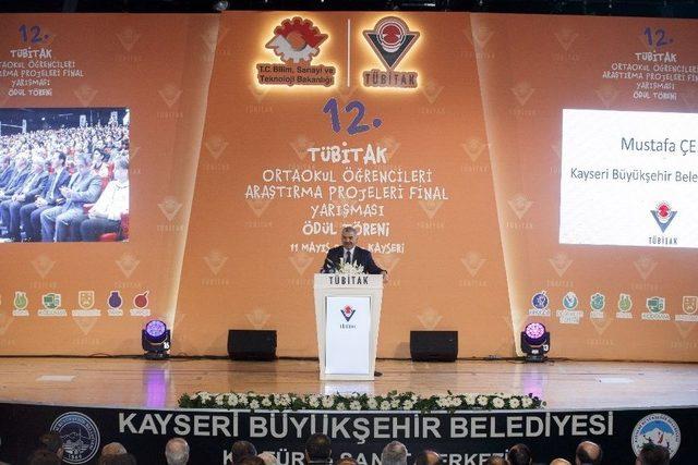 Başkan Çelik, Tübitak Ortaokul Öğrencileri Araştırma Projeleri Yarışması Ödül Töreni’ne Katıldı