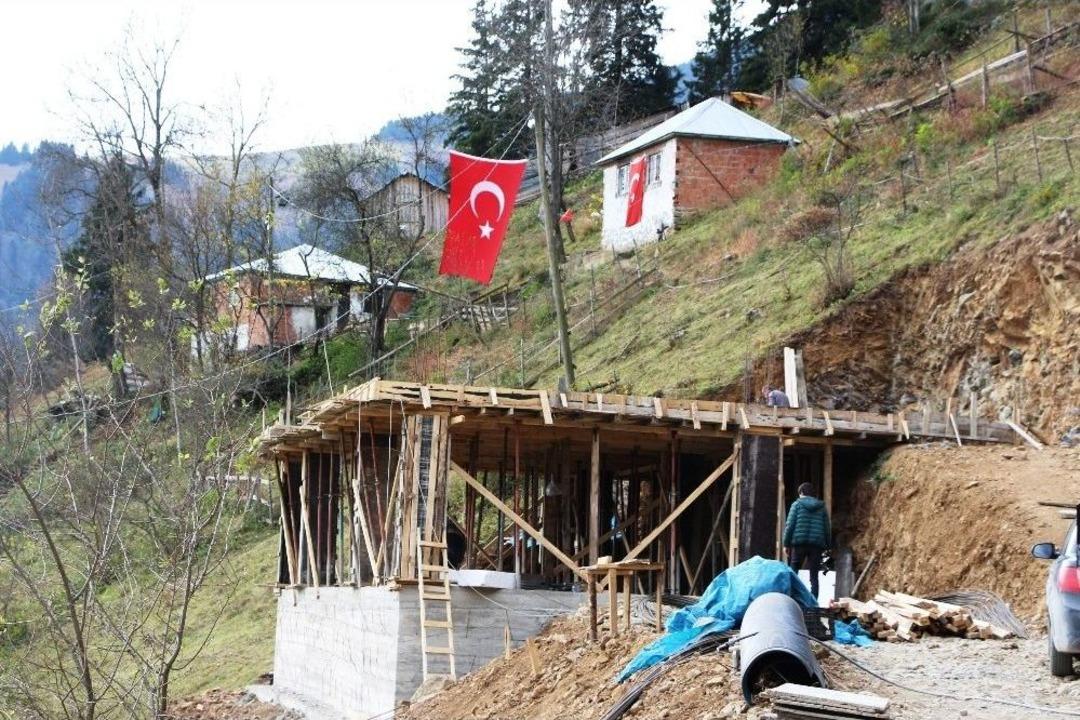 Eren&rsquo;in Şehit Olduğu Yerde Ailesine Ev Yapılıyor