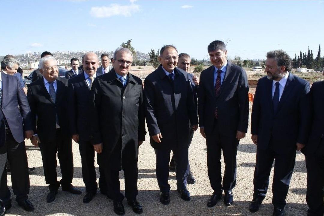 Bakan &Ouml;zhaseki&rsquo;den "istanbul&rsquo;a İhanet" A&ccedil;ıklaması