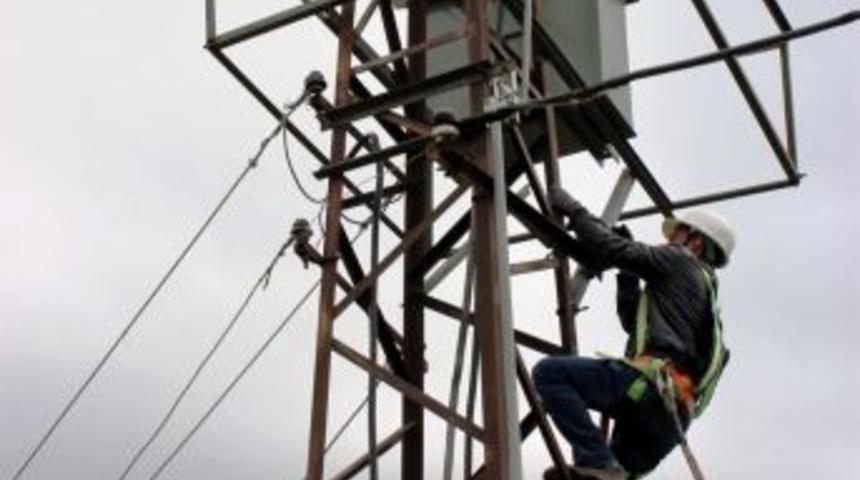 Ak&ccedil;akale&rsquo;de Sulama Birliklerinin Ka&ccedil;ak Bağlantı Yaptığı İddiası