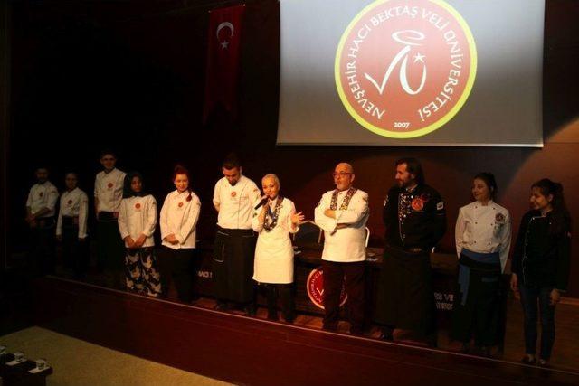 Hacı Bektaş Veli Üniversitesinde Saray Mutfağı Konuşuldu