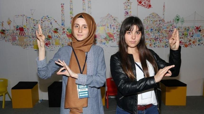 &ldquo;sessizlikte Diyalog&rdquo; B&ouml;l&uuml;m&uuml; İle Katılımcılara Farklı Deneyimler Kazandırıyor