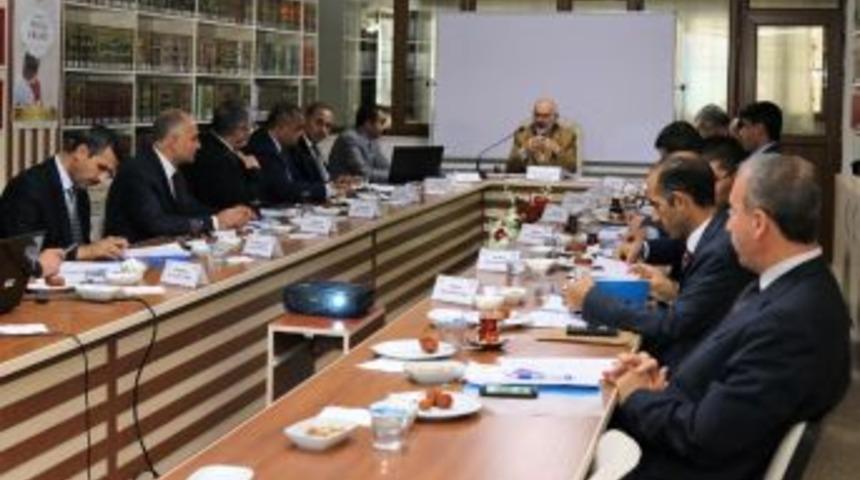 Van&rsquo;da İl&ccedil;e M&uuml;ft&uuml;leri Toplantısı