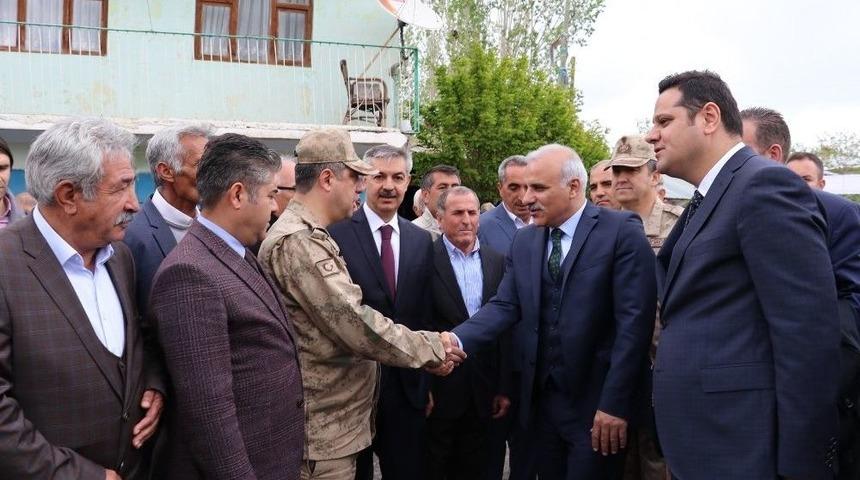 Vali Zorluoğlu, Er&ccedil;ek&rsquo;te A&ccedil;ılışlara Katıldı