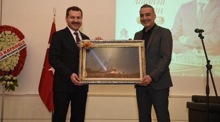 M&uuml;spet Değerler Mektebinin Konuğu Bekir Develi Oldu