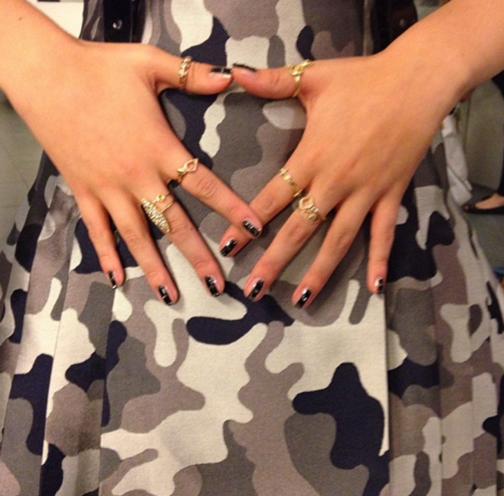 Yüz kontürü, bacak kontürü derken sıra tırnaklara geldi! G3