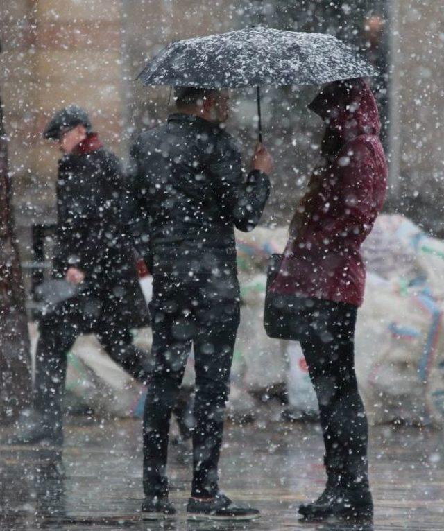 Kayseri’de Kar Yağışı Etkili Oldu 3