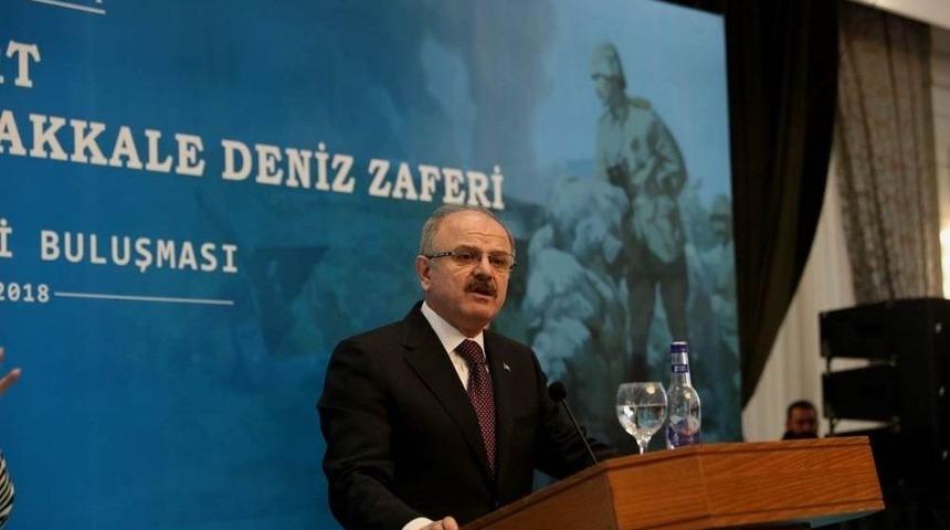 Vali &Ccedil;akcak Ve Eşi Kevser &Ccedil;akacak Şehit Aileleri Ve Gaziler Onuruna Yemek Verdi