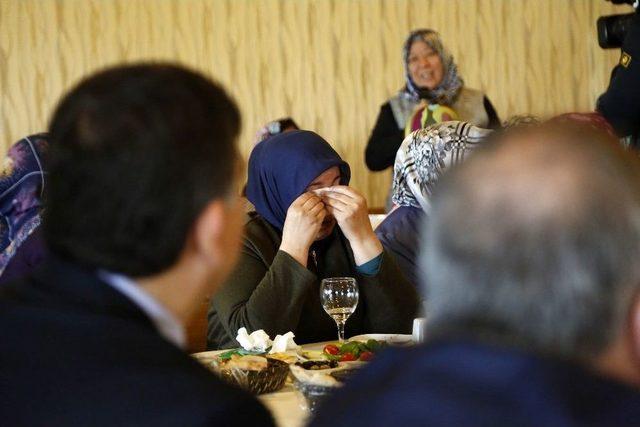 Başkan Fadıloğlu, Yetim Annelerin Anneler Günü’nü Kutladı