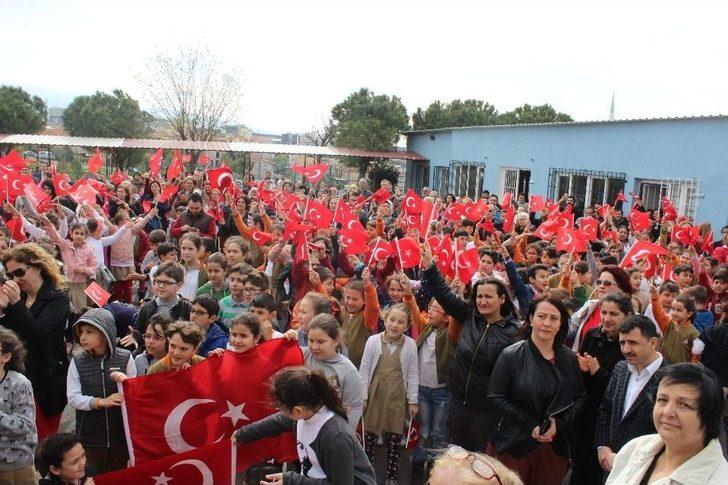 Miniklerden, Zeytin Dalı Operasyonunda Görevli Komutanına Telefon Bağlantısı G2