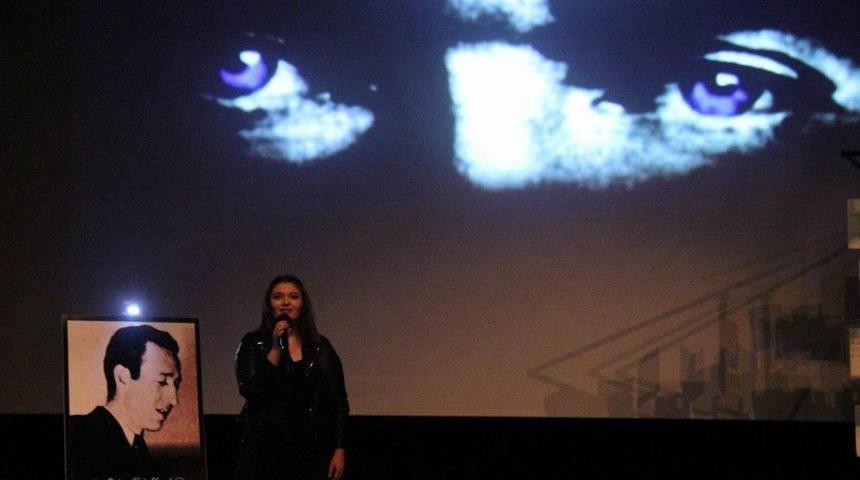 Piri Reis&rsquo;ten Şiir Ş&ouml;leni