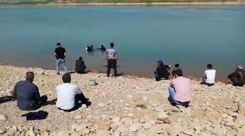 Balık&ccedil;ıların Ağına Bomba Takıldı