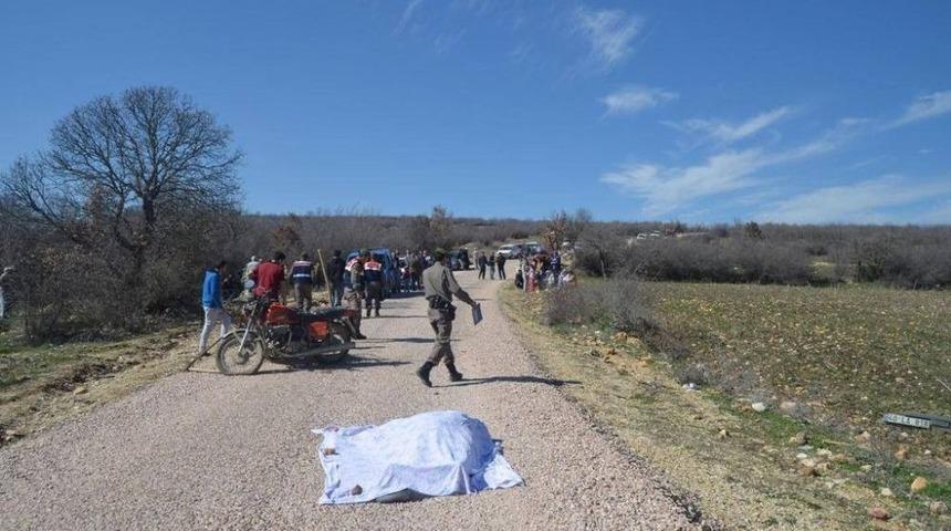 Karı Koca Motosiklet Kazasında Yaşamını Yitirdi