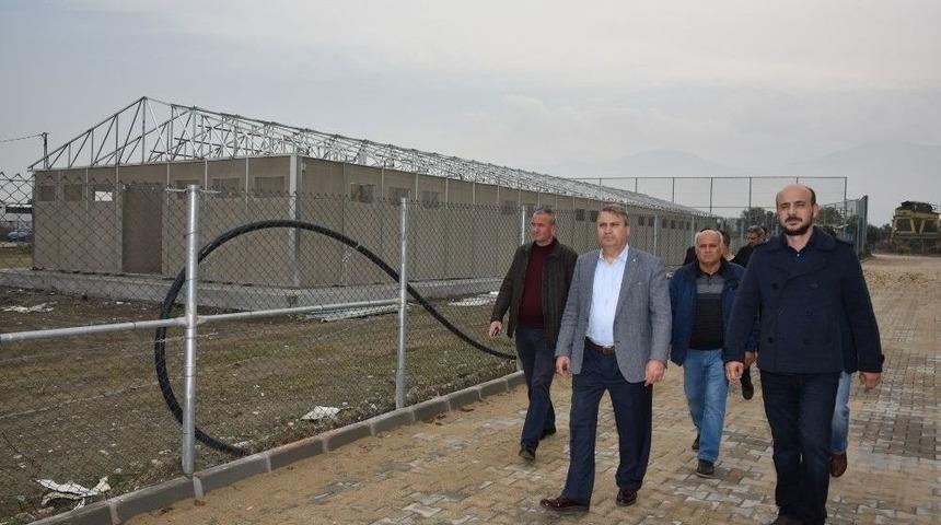 Yunusemre Belediyesi Gen&ccedil; Sporculara Yeni Bir Tesis Kazandırıyor