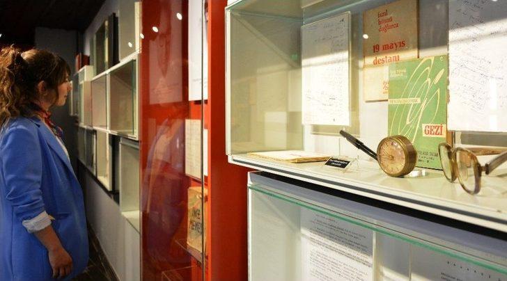 Edebiyat Müzesi Kapılarını Açtı G3