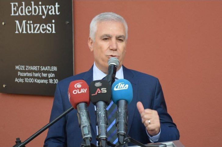 Edebiyat Müzesi Kapılarını Açtı G5