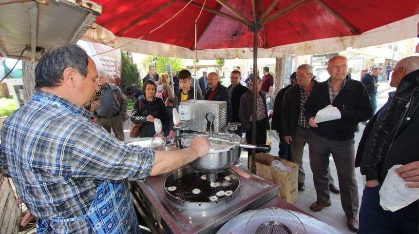 Saruhanlı&rsquo;da Şehitler İ&ccedil;in Lokma Hayrı