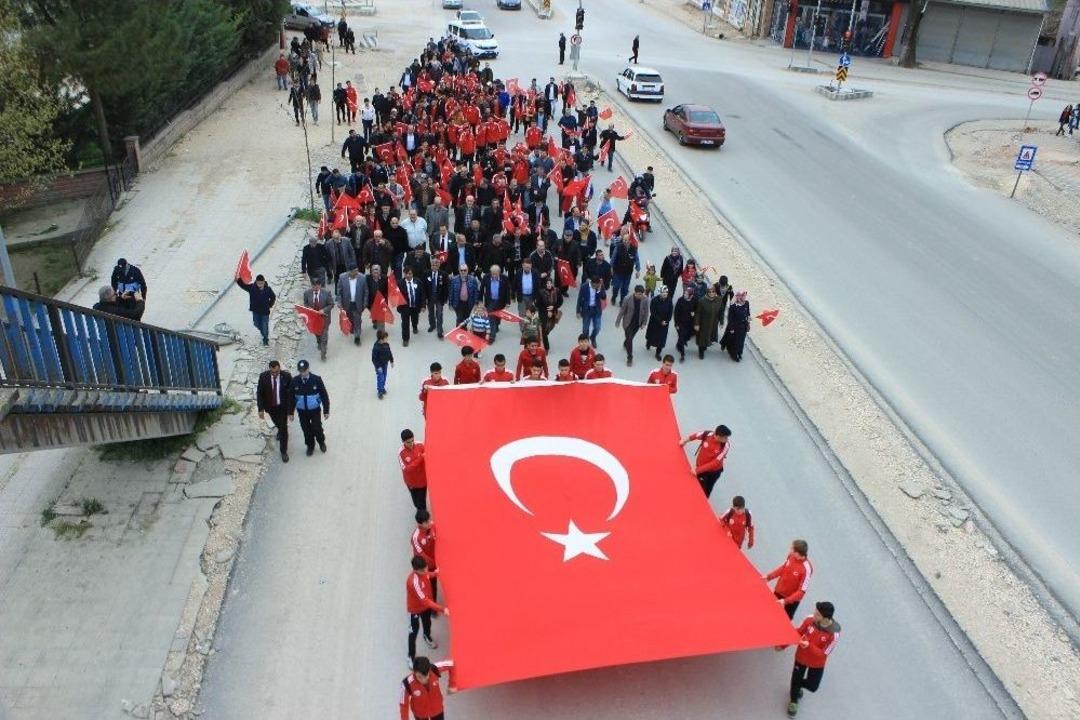 Osmaneli Birlik Ve Beraberlik İ&ccedil;in Y&uuml;r&uuml;d&uuml;