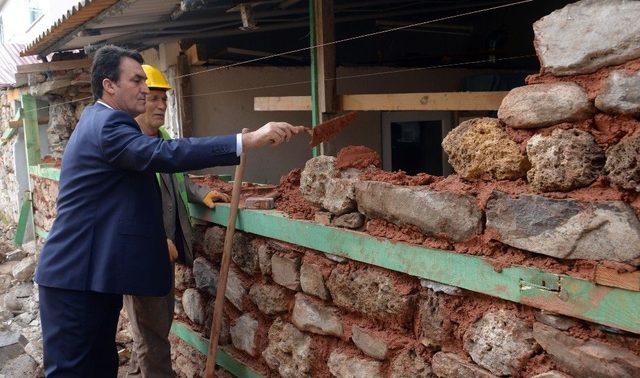 Osmangazi Belediyesi Eski Bursa’yı Gün Yüzüne Çıkarıyor