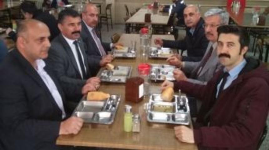 Liman &Ccedil;alışanlarına &ldquo;&ccedil;anakkale Men&uuml;s&uuml;&rdquo;