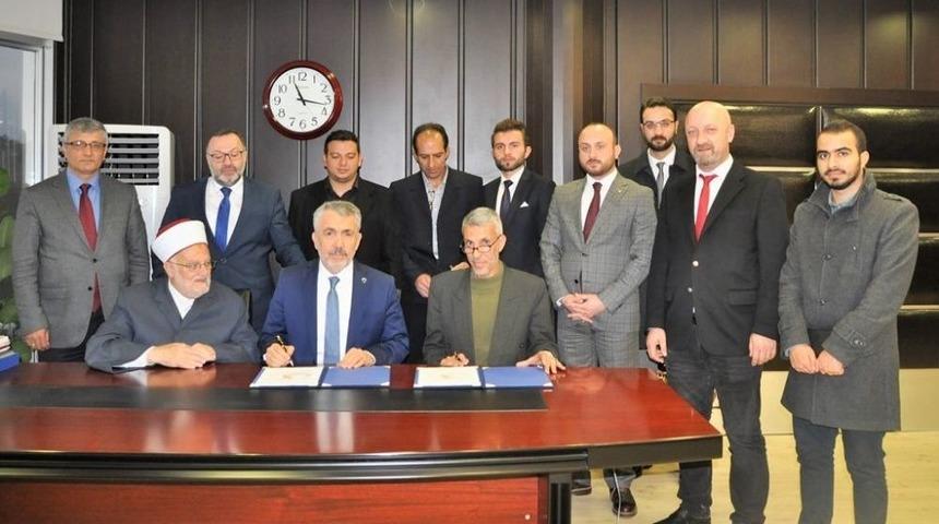 Om&uuml; Ve Kud&uuml;s &Uuml;niversitesi Protokol İmzaladı