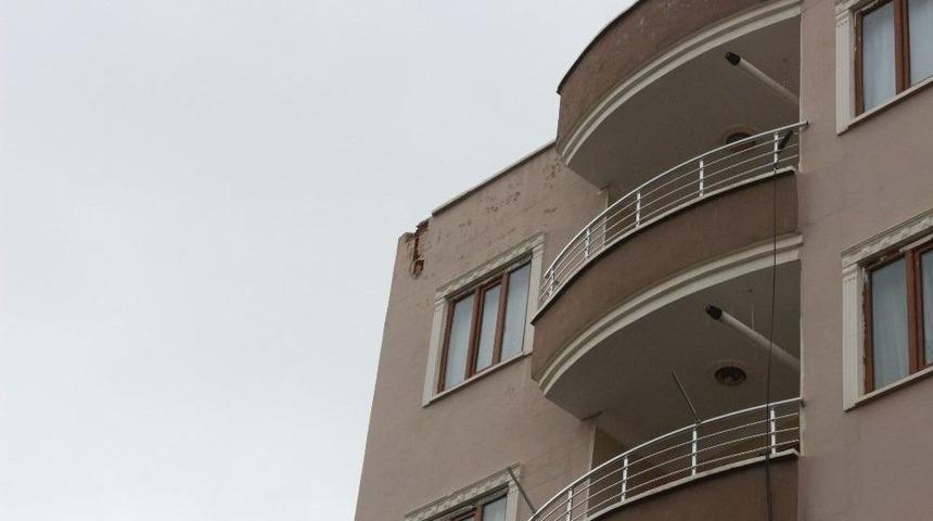 Adıyaman&rsquo;a 3 Yıldırım D&uuml;şt&uuml;