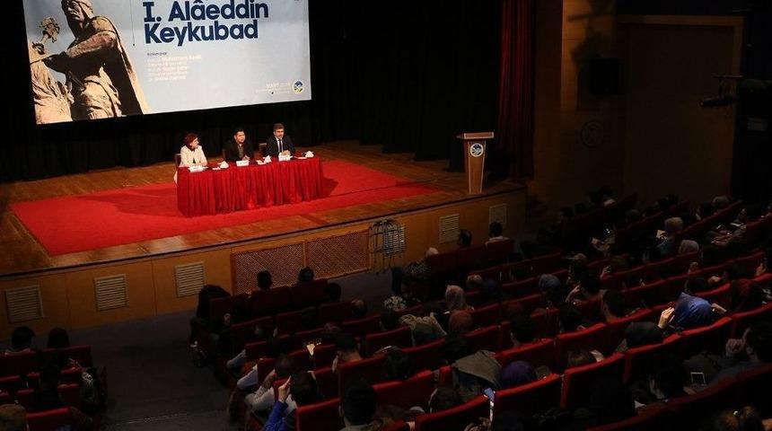 Anadolu Sel&ccedil;ukluları Paneli Akm&rsquo;de D&uuml;zenlendi