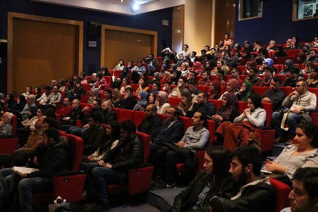 Anadolu Selçukluları Paneli Akm’de Düzenlendi