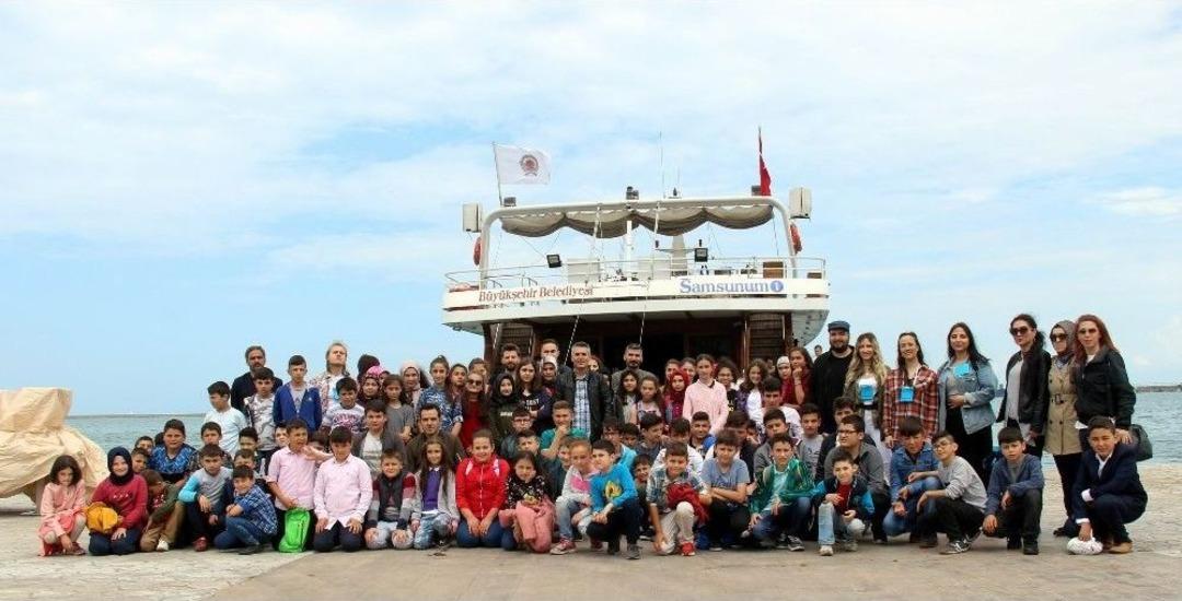 Hayatlarında İlk Kez Deniz G&ouml;rd&uuml;ler