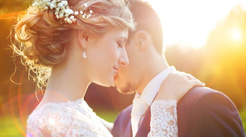 Hala evlilik teklifi alamadıysanız form&uuml;l&uuml; bu 5 maddede