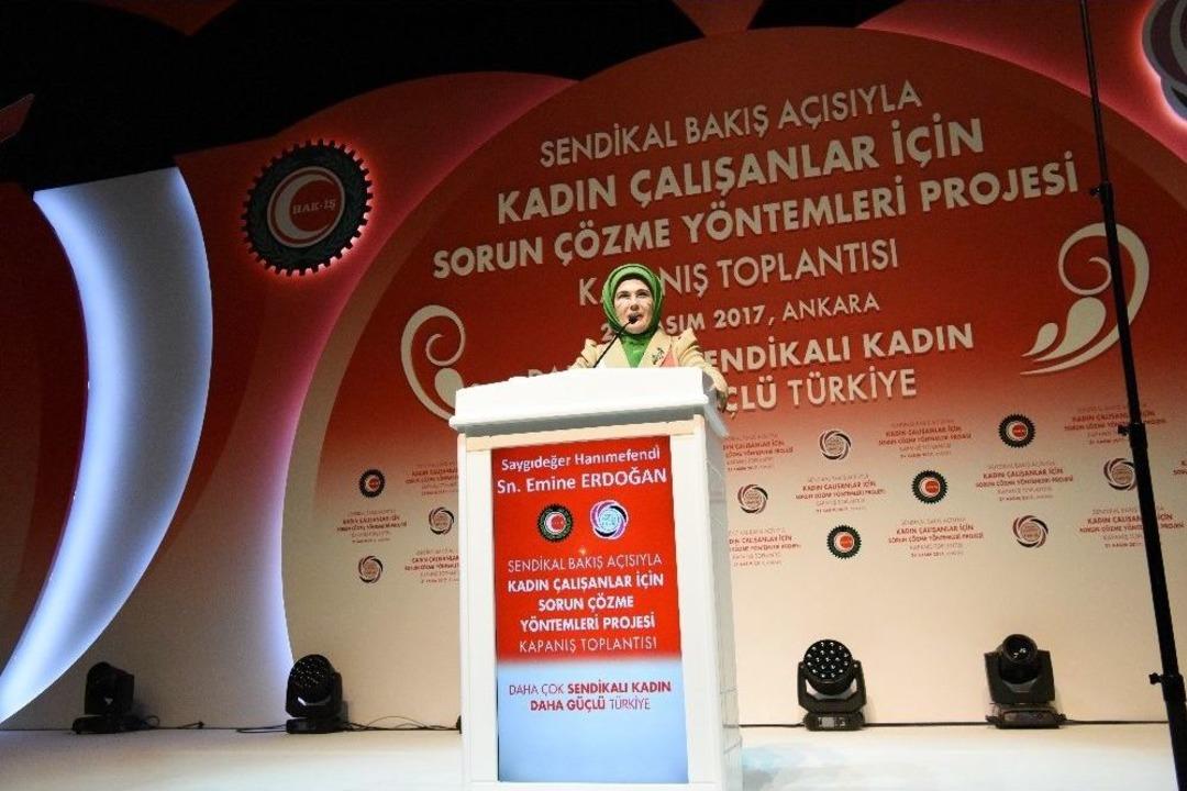 Emine Erdoğan, Hak-iş&rsquo;li Kadınlarla Buluştu