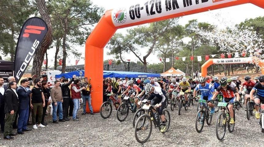 Kepez&rsquo;de Pedallar Yarıştı