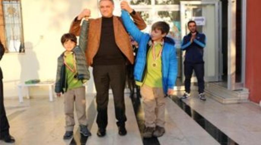 &Ccedil;amlıca Okullarına Bir Madalya Daha