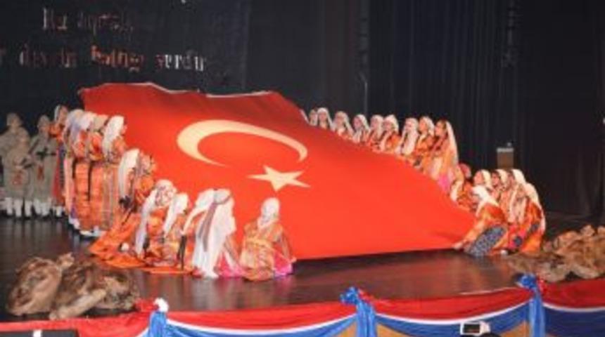 Aydın Bah&ccedil;eşehir Koleji &Ouml;ğrencileri &Ccedil;anakkale Ruhunu Yaşattı