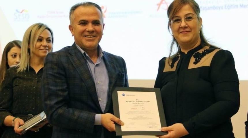 Kız Kardeşim Projesi&rsquo;ne Katılan Kadınların Sertifikaları Verildi